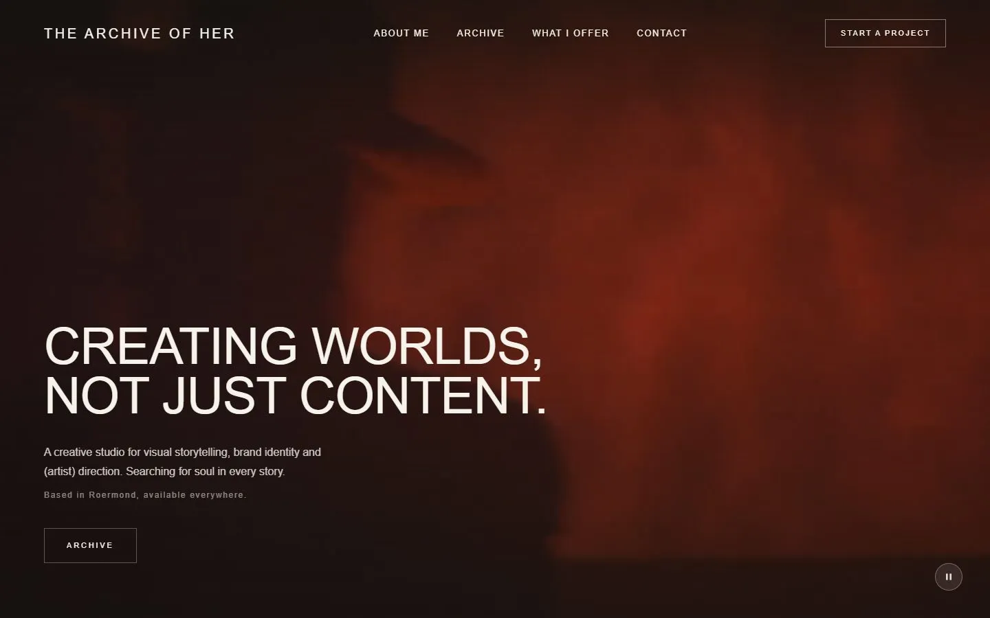 De homepage van thearchiveofher.com